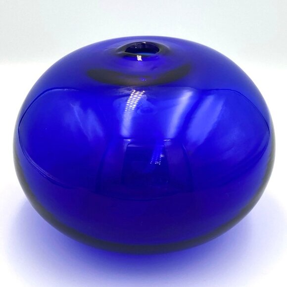 Cobalt Blue Blown Glass Bud Vase Oil Lamp Round Vibrant Bulbous - Picture 3 of 5